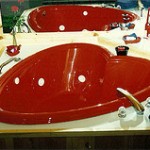 Red Heart Jacuzzi's at Gabby's Cabins In Helen